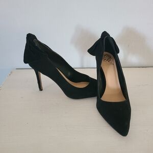 Vince Camuto Alexavia Black Suede Bow Heels
